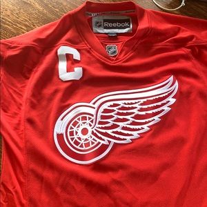 Authentic Detroit Red Wings Jersey medium